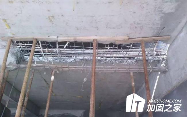 房屋大梁斷了，要怎樣去加固