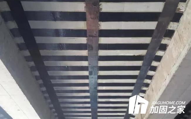 碳纖維板加固和碳布加固相比，有哪些優(yōu)勢?