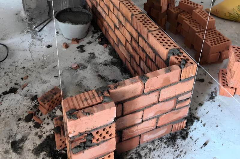 砌墻沒(méi)放鋼筋怎么補(bǔ)救