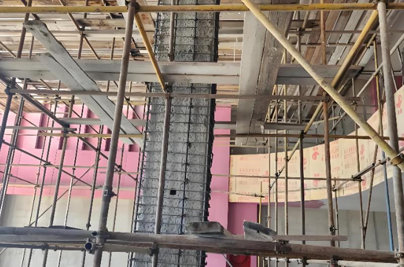 柱子增大截面加固法